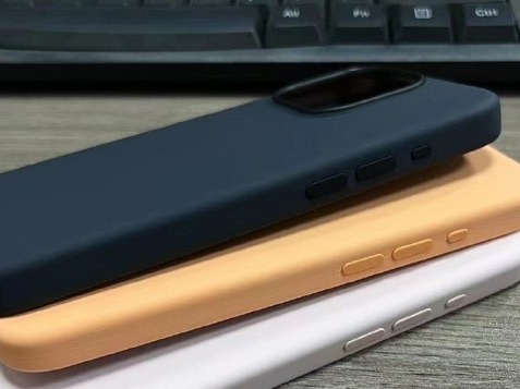 石龙苹果14维修站分享iPhone14手机壳能直接给iPhone15用吗?